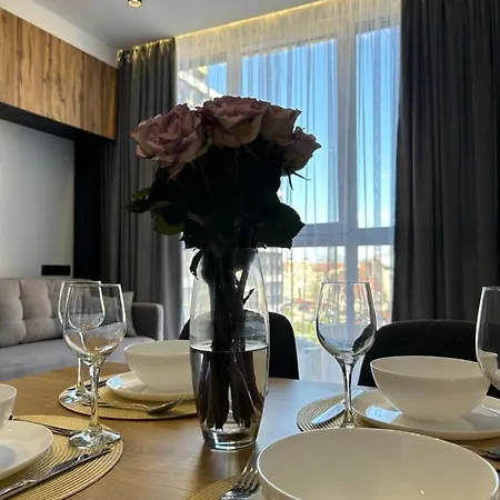 Appartement Eavalonrestapartment *