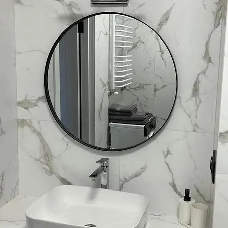 Eavalonrestapartment דירה לבוב